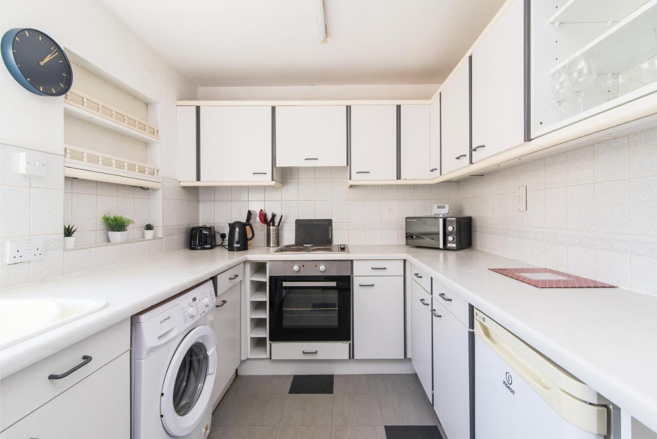 Characterful 2 Bed Apartment - Spacious & Comfy Castle Donington Exterior foto